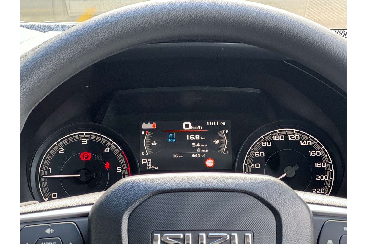 2025 Isuzu D-MAX SX 4X4