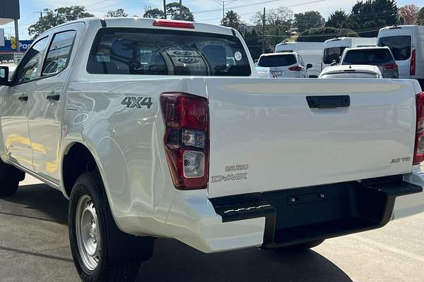 2025 Isuzu D-MAX SX 4X4