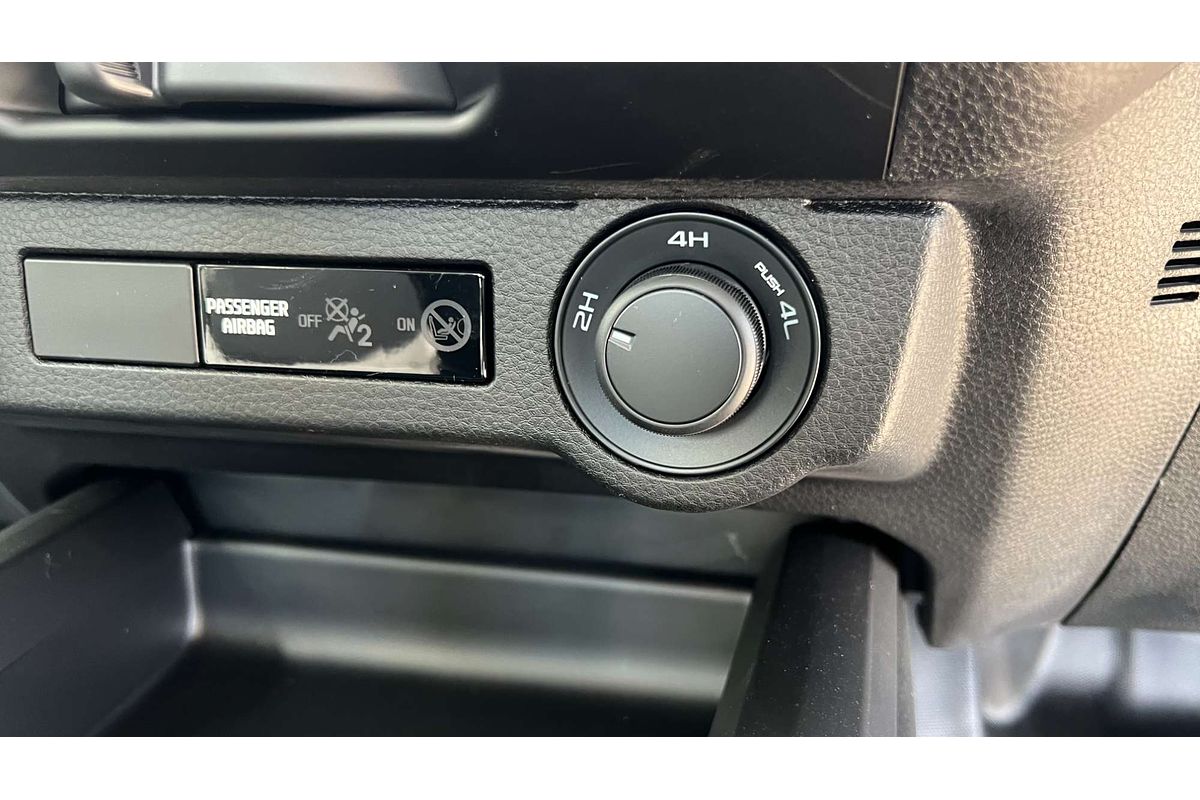 2025 Isuzu D-MAX SX 4X4