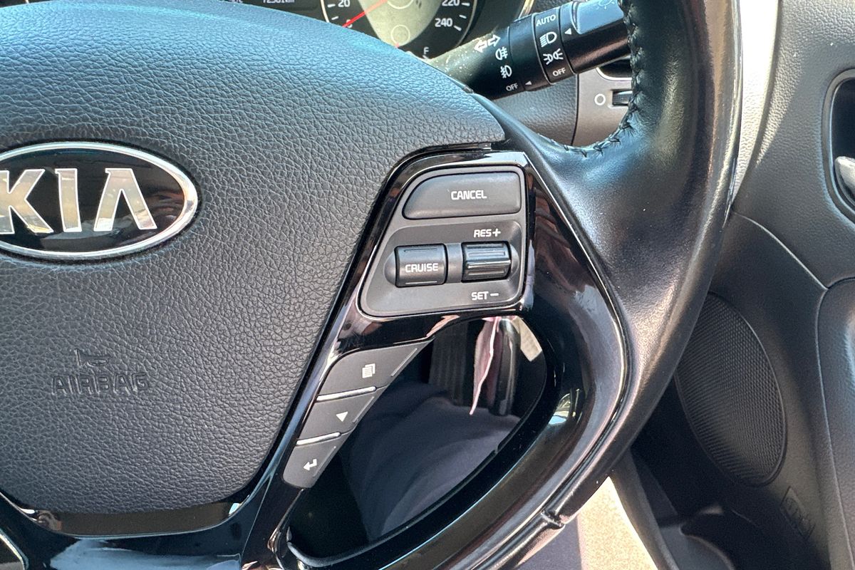 2017 Kia Cerato Sport YD