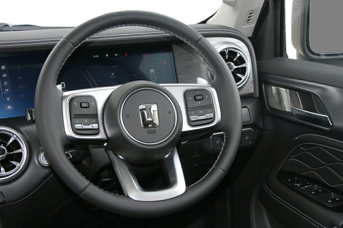 2025 GWM Tank 300 Ultra P01