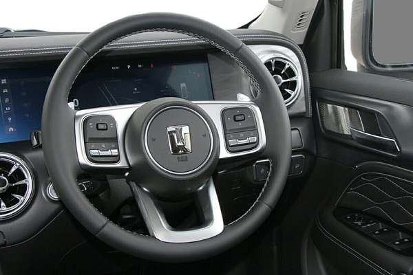 2025 GWM Tank 300 Ultra P01