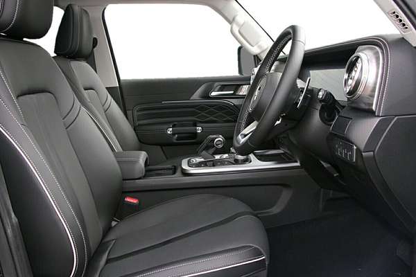 2025 GWM Tank 300 Ultra P01