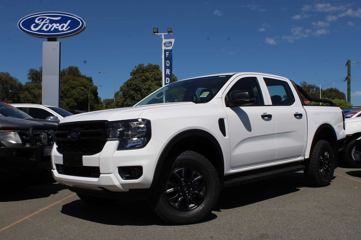 2025 Ford Ranger Black Edition 4X4 2.0L