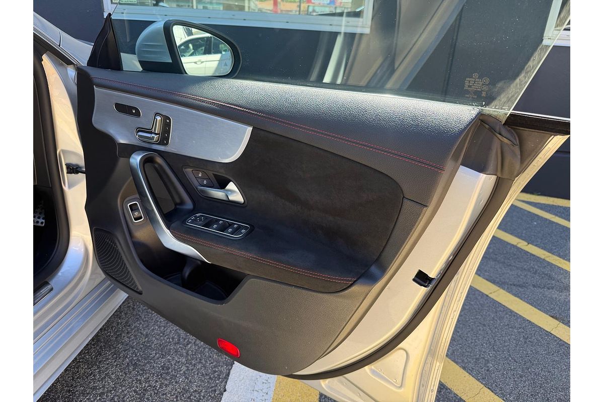 2021 Mercedes-Benz CLA-Class CLA200 C118