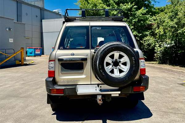 2003 Nissan Patrol ST GU III