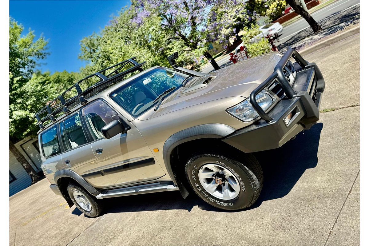 2003 Nissan Patrol ST GU III