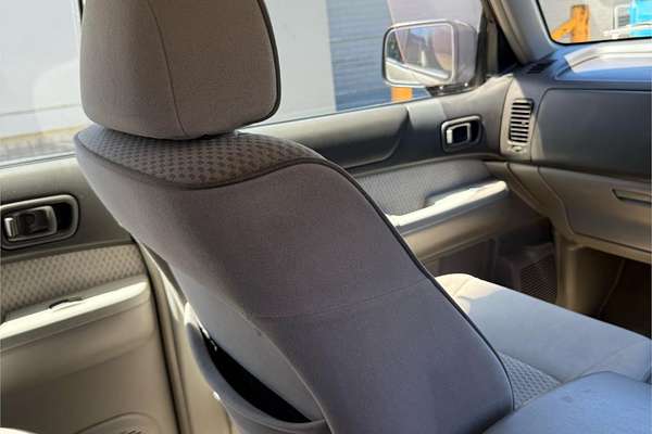2003 Nissan Patrol ST GU III