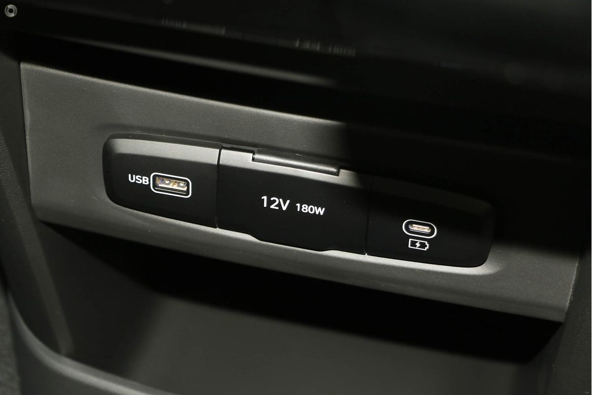 2025 Hyundai STARIA US4.V3