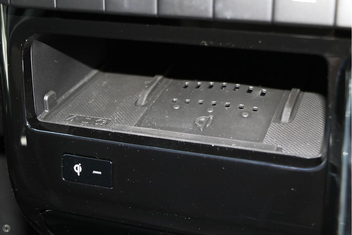 2025 Hyundai STARIA US4.V3