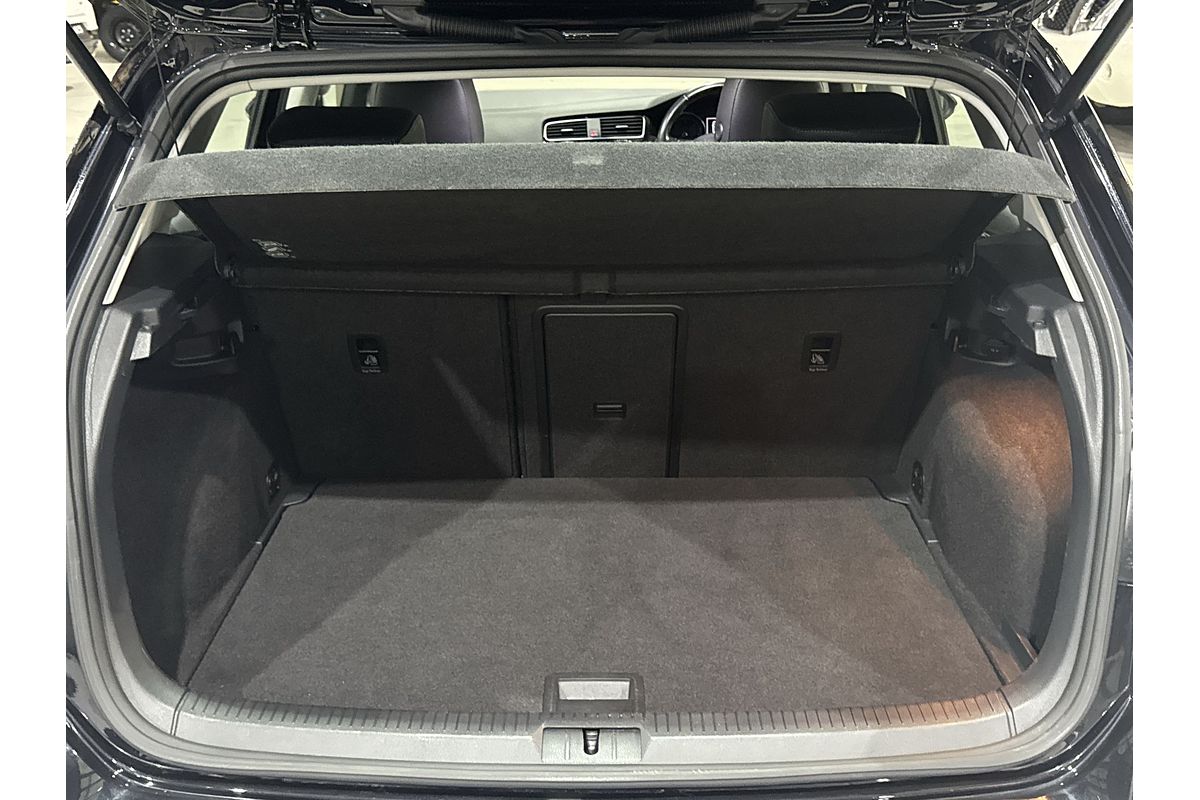 2016 Volkswagen Golf 110TDI Highline 7