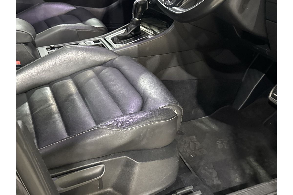 2016 Volkswagen Golf 110TDI Highline 7