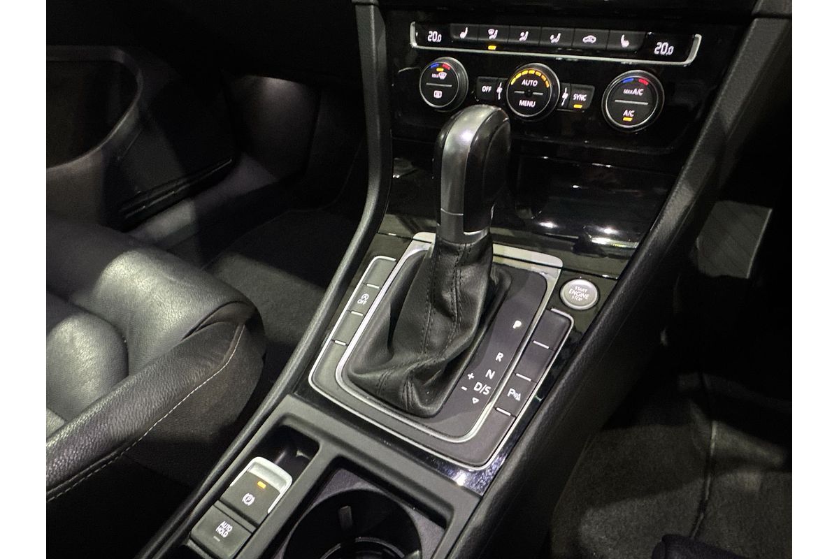 2016 Volkswagen Golf 110TDI Highline 7