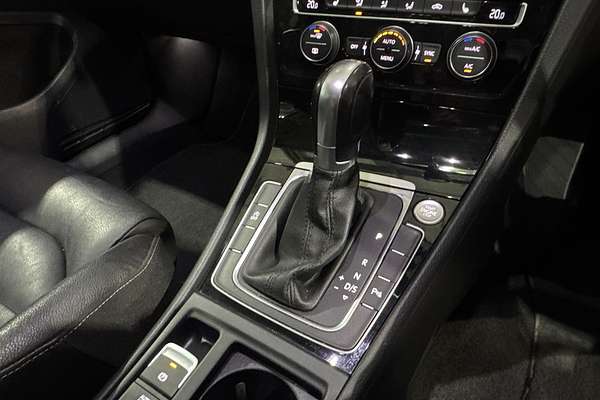 2016 Volkswagen Golf 110TDI Highline 7