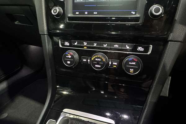 2016 Volkswagen Golf 110TDI Highline 7