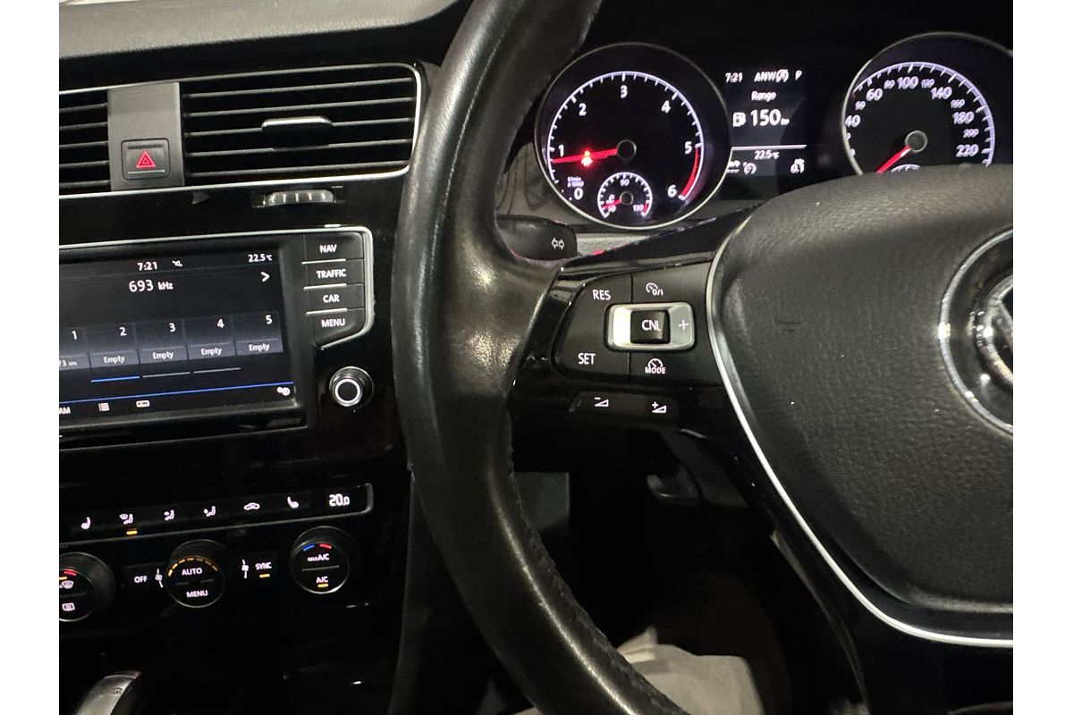 2016 Volkswagen Golf 110TDI Highline 7