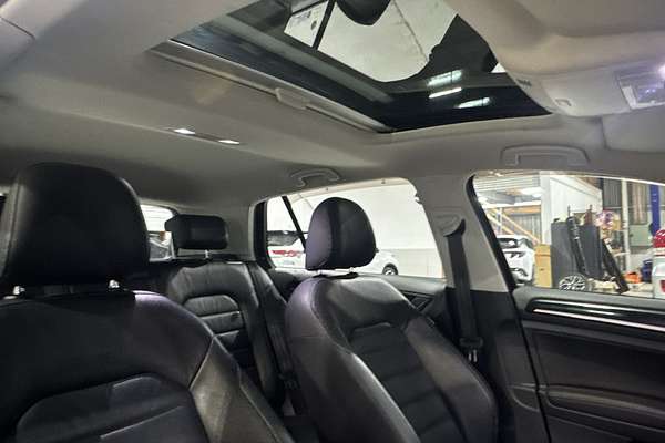 2016 Volkswagen Golf 110TDI Highline 7