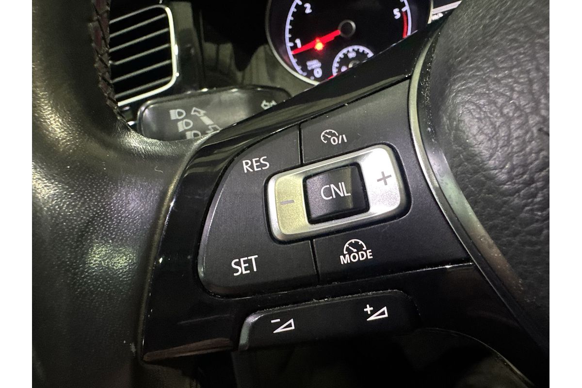 2016 Volkswagen Golf 110TDI Highline 7