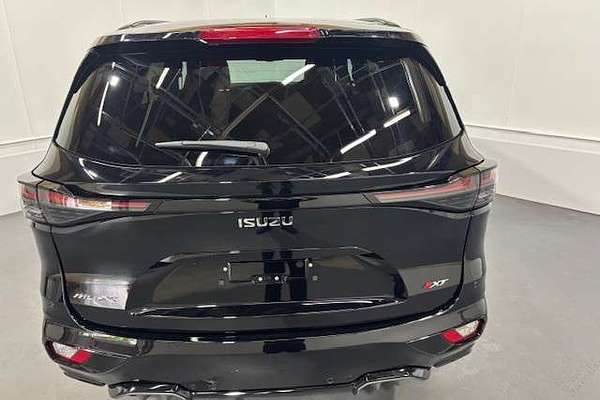 2025 Isuzu MU-X X-TERRAIN