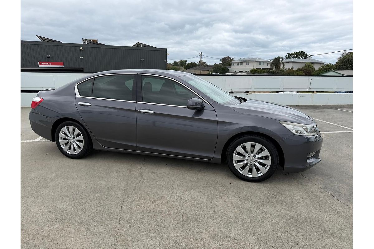 2013 Honda Accord VTi-S 9th Gen