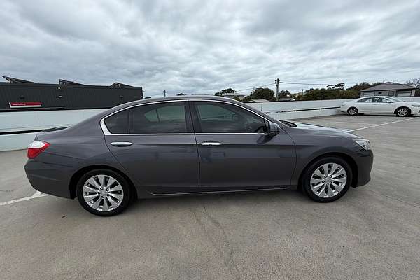 2013 Honda Accord VTi-S 9th Gen