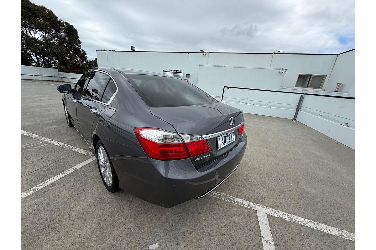 2013 Honda Accord VTi-S 9th Gen