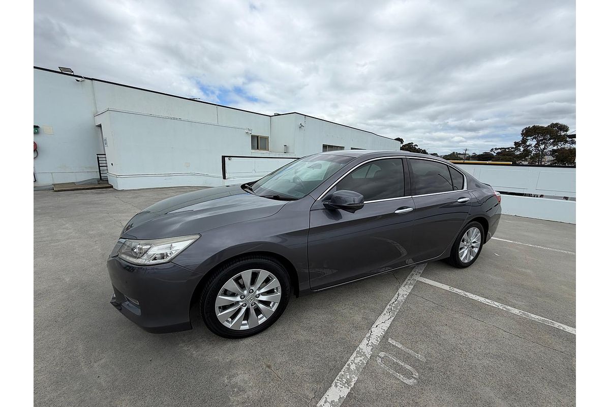 2013 Honda Accord VTi-S 9th Gen