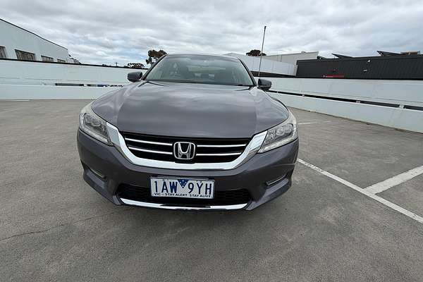2013 Honda Accord VTi-S 9th Gen