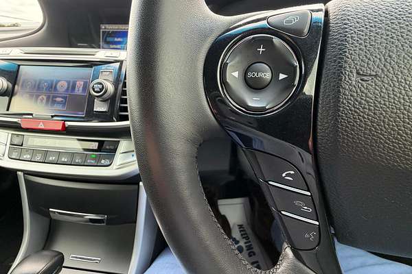 2013 Honda Accord VTi-S 9th Gen