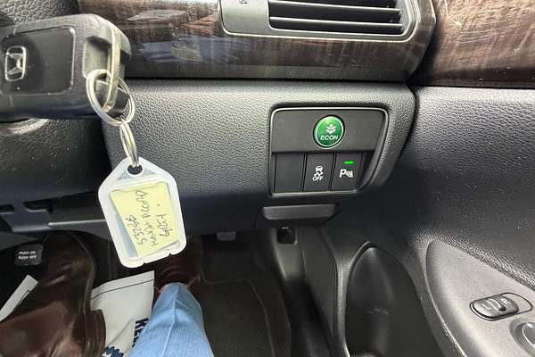 2013 Honda Accord VTi-S 9th Gen