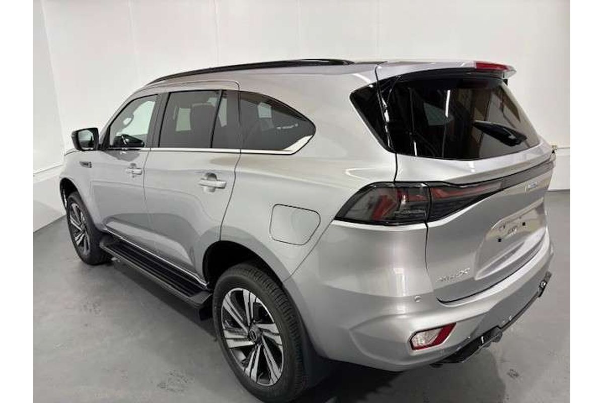 2025 Isuzu MU-X X-TERRAIN