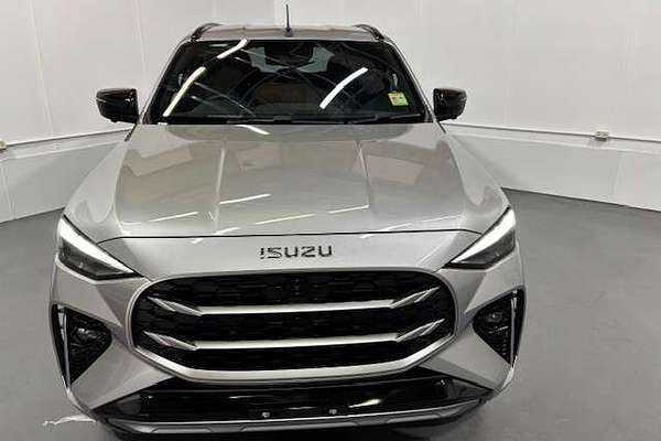 2025 Isuzu MU-X X-TERRAIN