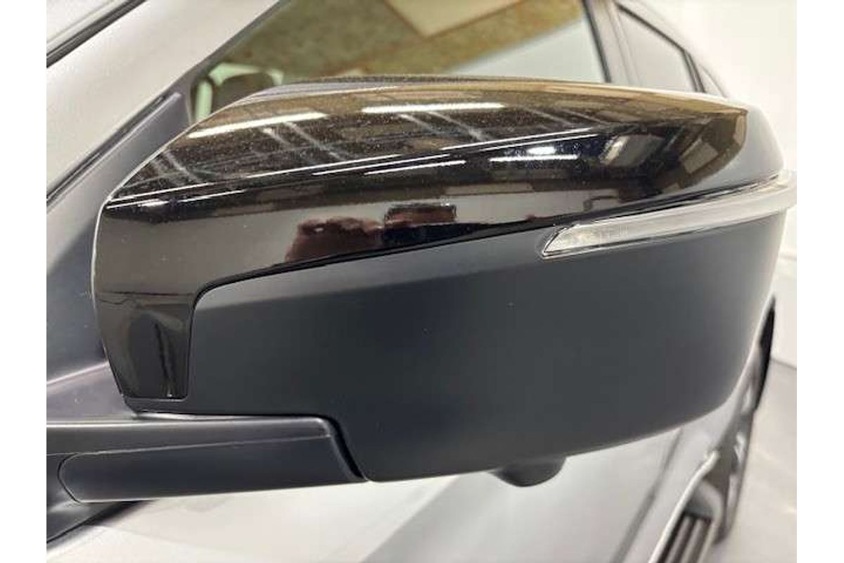 2025 Isuzu MU-X X-TERRAIN