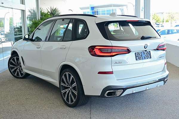2022 BMW X5 xDrive30d M Sport G05