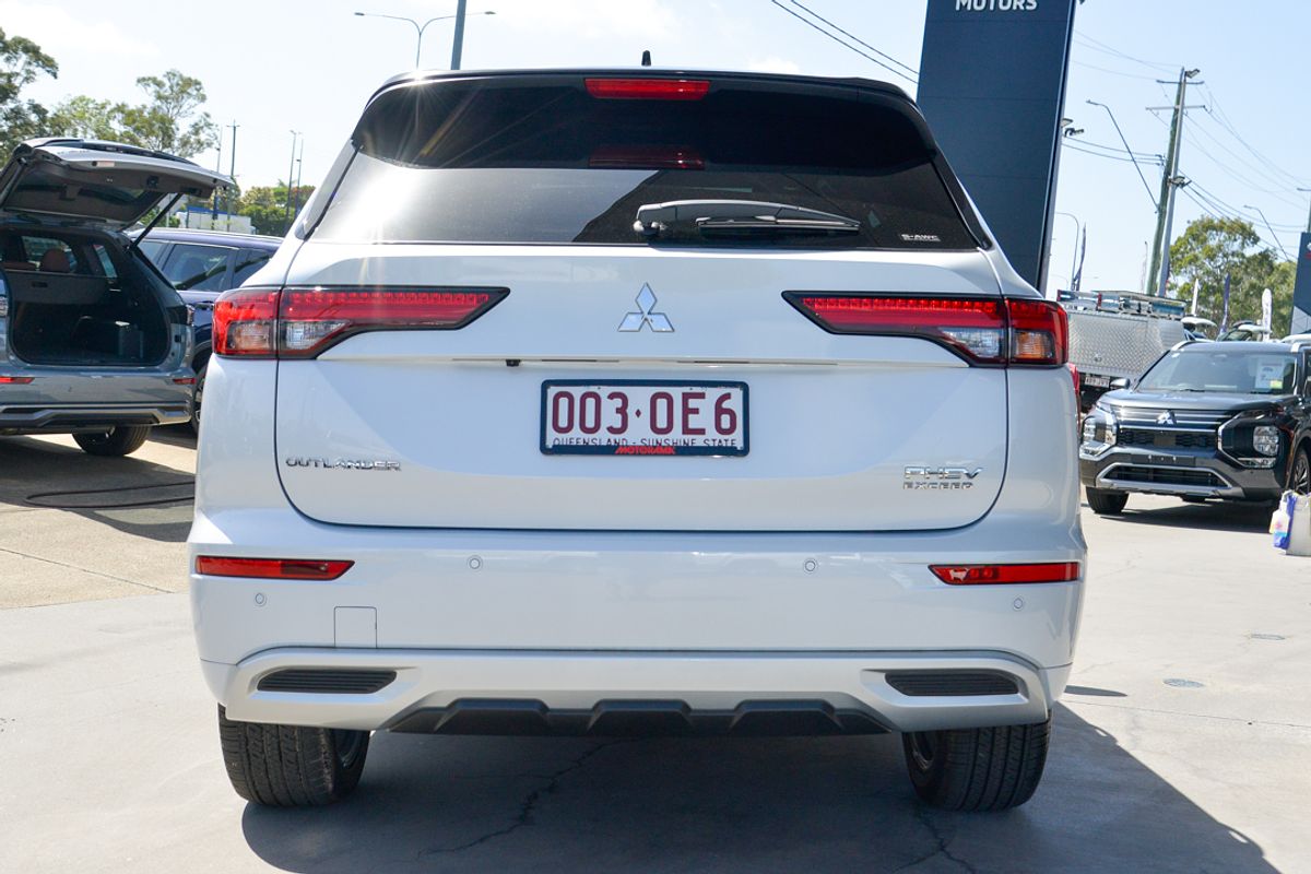 2024 Mitsubishi Outlander PHEV Exceed Tourer ZM