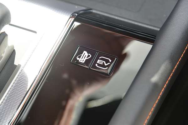 2024 Mitsubishi Outlander PHEV Exceed Tourer ZM