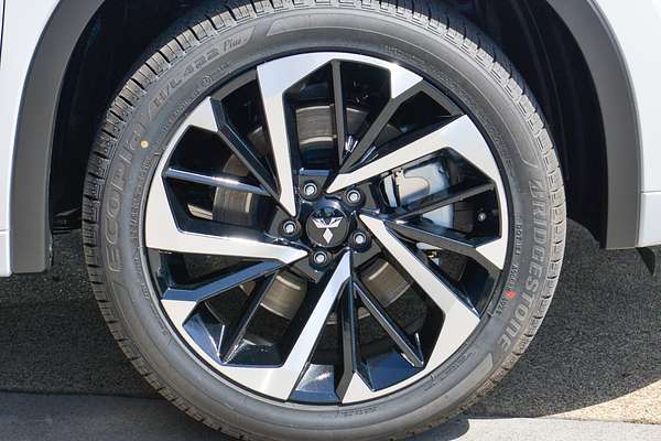 2024 Mitsubishi Outlander PHEV Exceed ZM