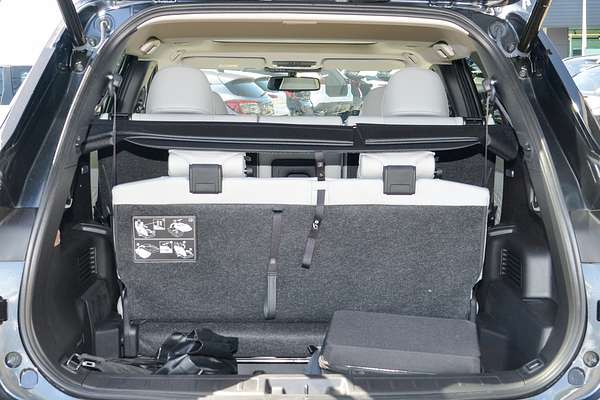 2025 Mitsubishi Outlander PHEV Exceed ZM