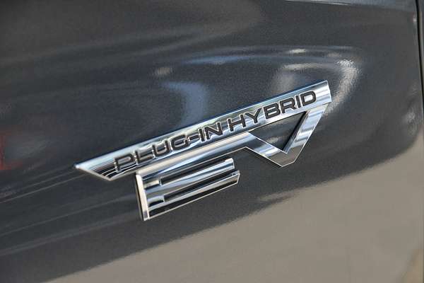 2025 Mitsubishi Outlander PHEV Exceed ZM