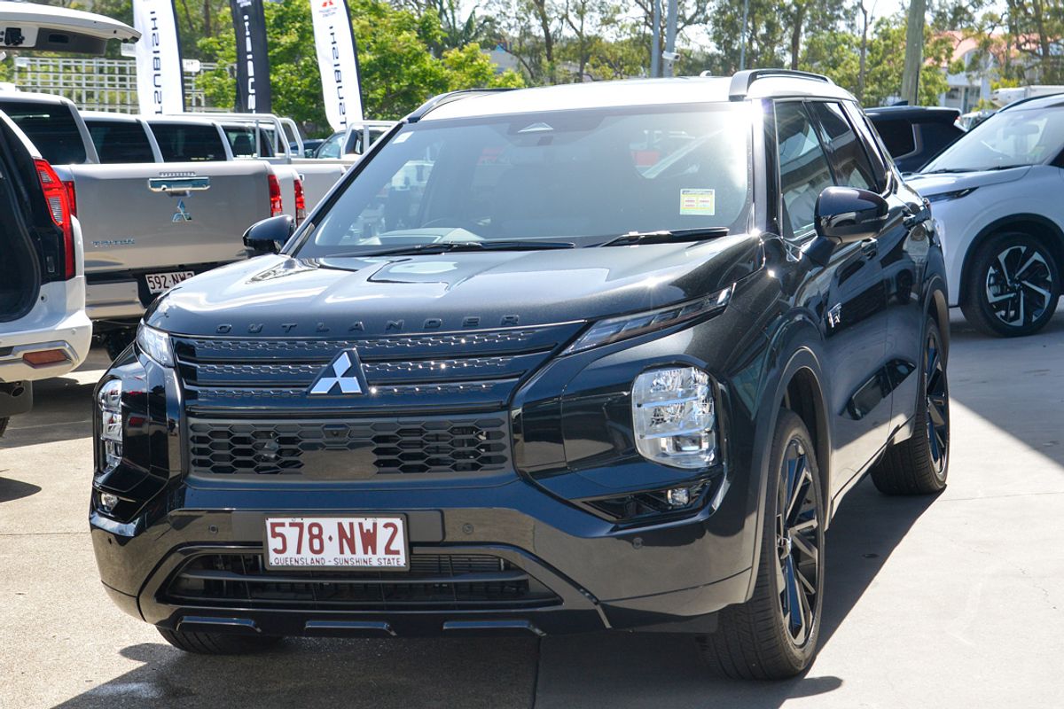 2024 Mitsubishi Outlander PHEV GSR ZM