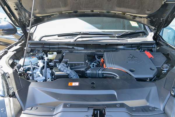 2024 Mitsubishi Outlander PHEV GSR ZM