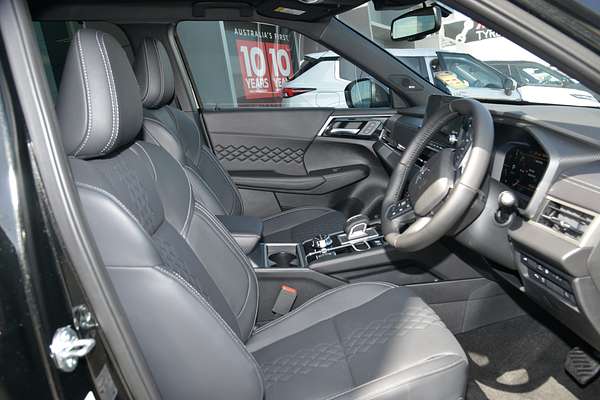 2024 Mitsubishi Outlander PHEV GSR ZM