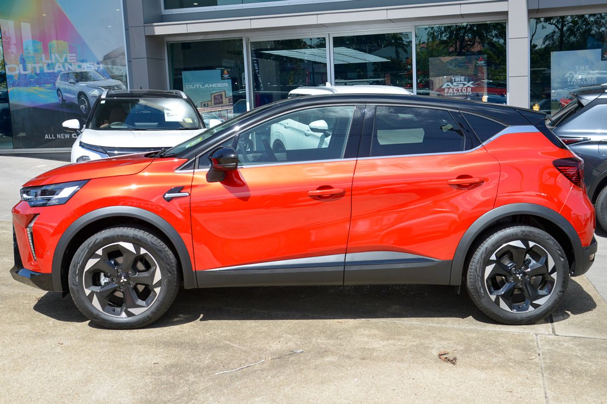 2025 Mitsubishi ASX Exceed XE