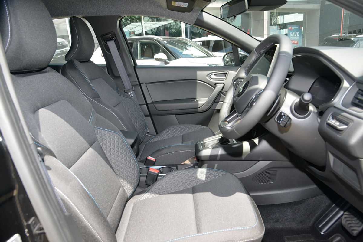 2025 Mitsubishi ASX LS XE