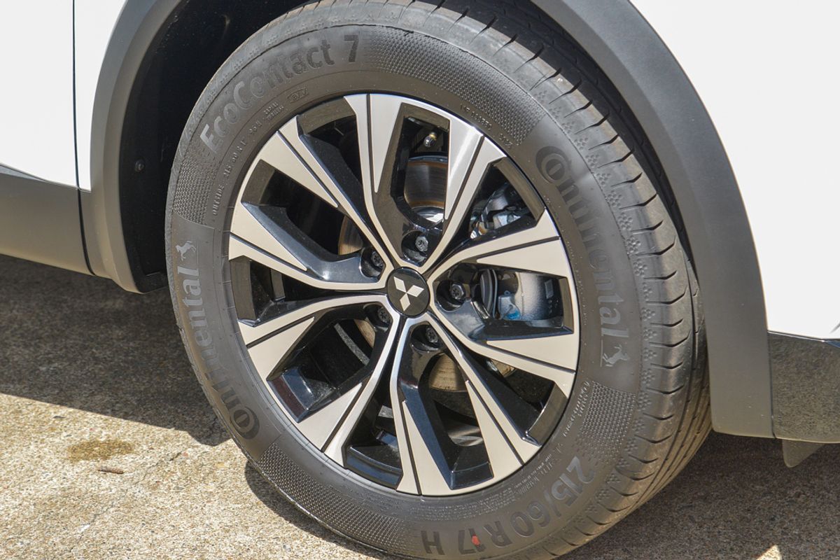 2025 Mitsubishi ASX LS XE