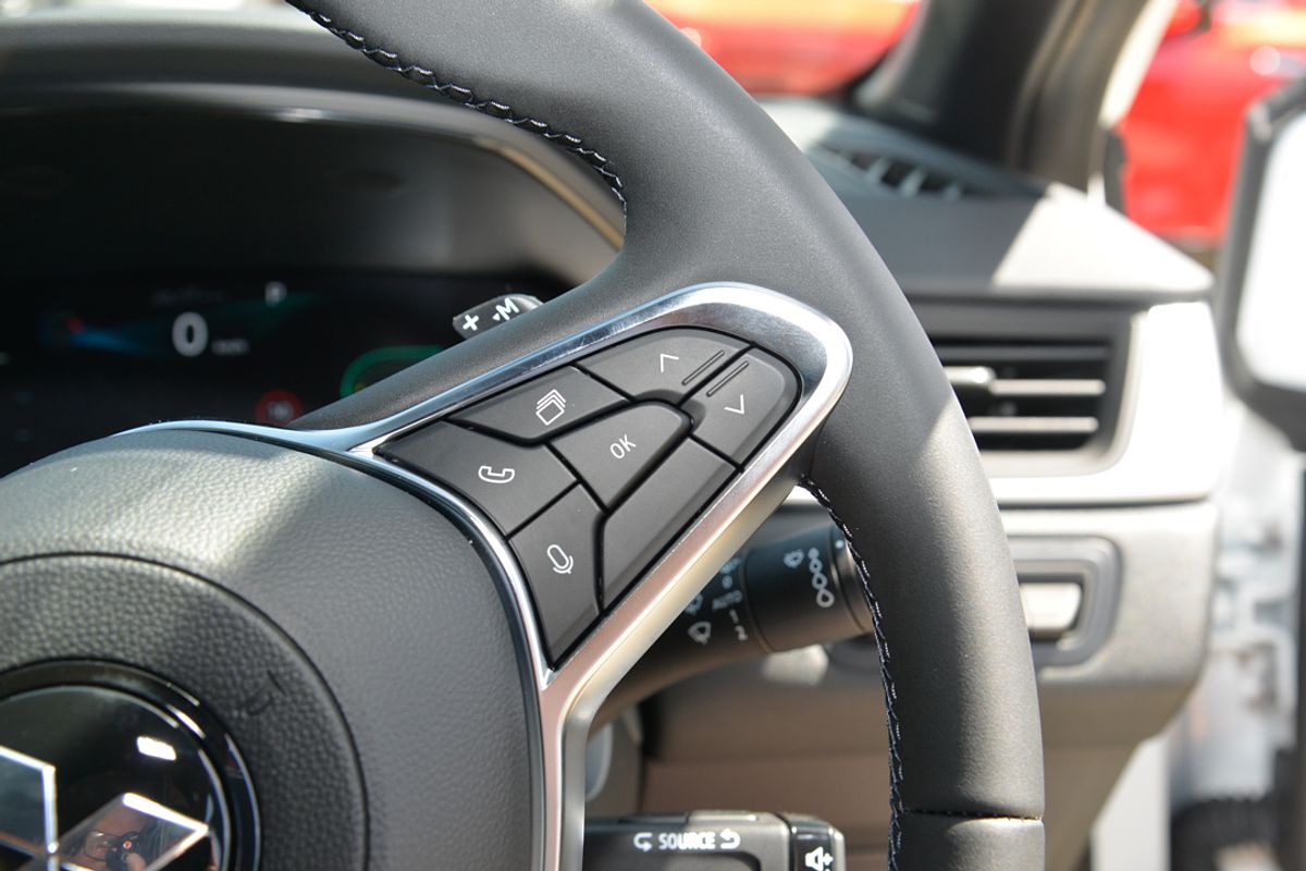 2025 Mitsubishi ASX LS XE