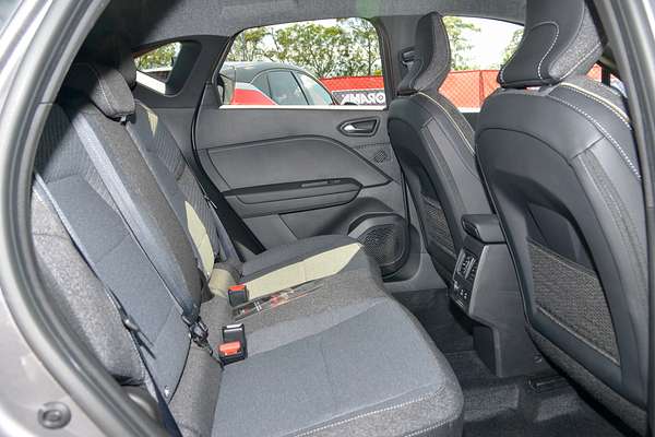 2025 Mitsubishi ASX Aspire XE