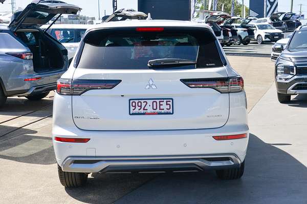 2025 Mitsubishi Outlander Exceed ZM