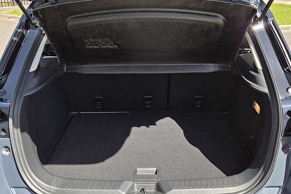 2024 Toyota Hilux Rogue 48V GUN126R 4X4