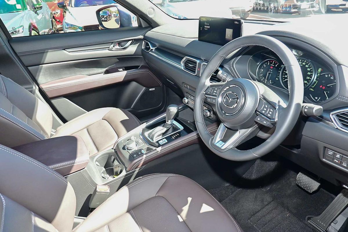 2025 Mazda CX-5 G35 Akera KF Series